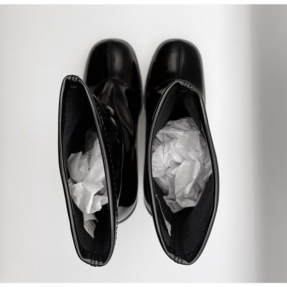 Stuart Weitzman Skyhigh 145 Platform Bootie US 8.5 Black Vinyl Pull On NWOB - Picture 11 of 14